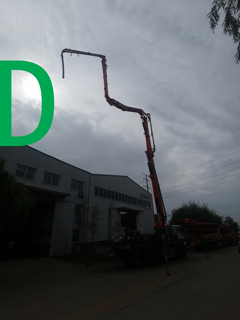 青島混凝土泵車價格 (2)