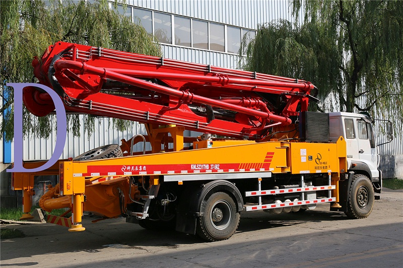 青島混凝土泵車價(jià)格 (11)