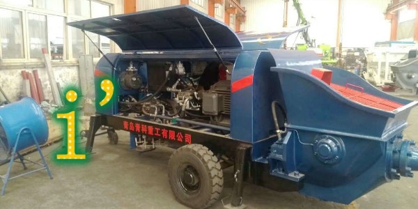 將混凝土輸送泵兩側(cè)活塞轉(zhuǎn)到清洗室位置并涂上潤滑油的作用是什么？