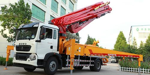 科尼樂小泵車迎新春，團結(jié)力量共創(chuàng)輝煌