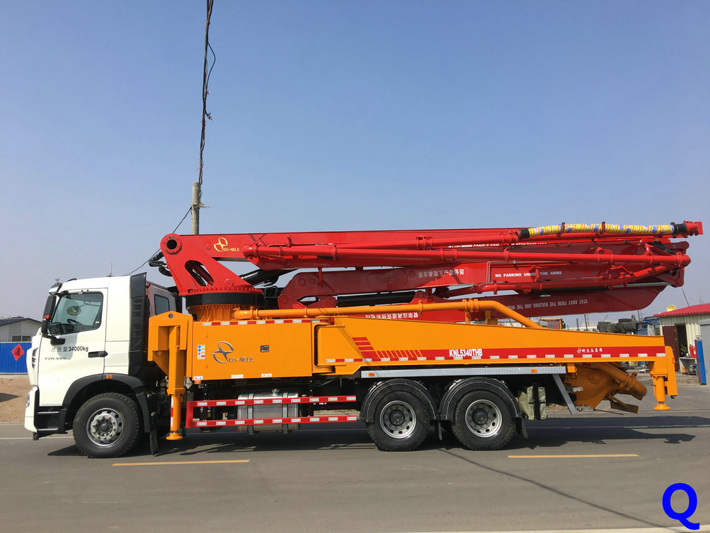 小型混凝土泵車(chē) 混凝土泵車(chē) 天泵 小型泵車(chē)