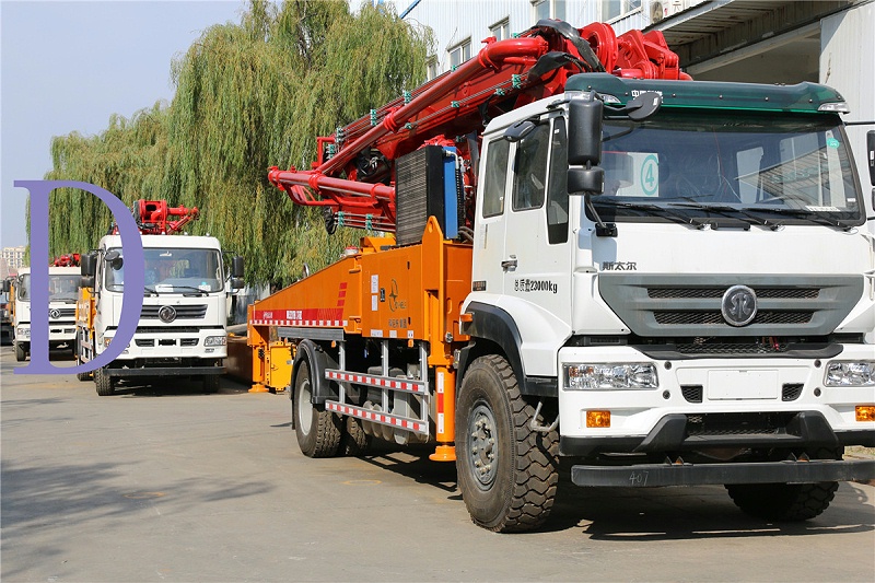 青島混凝土泵車價(jià)格 (7)