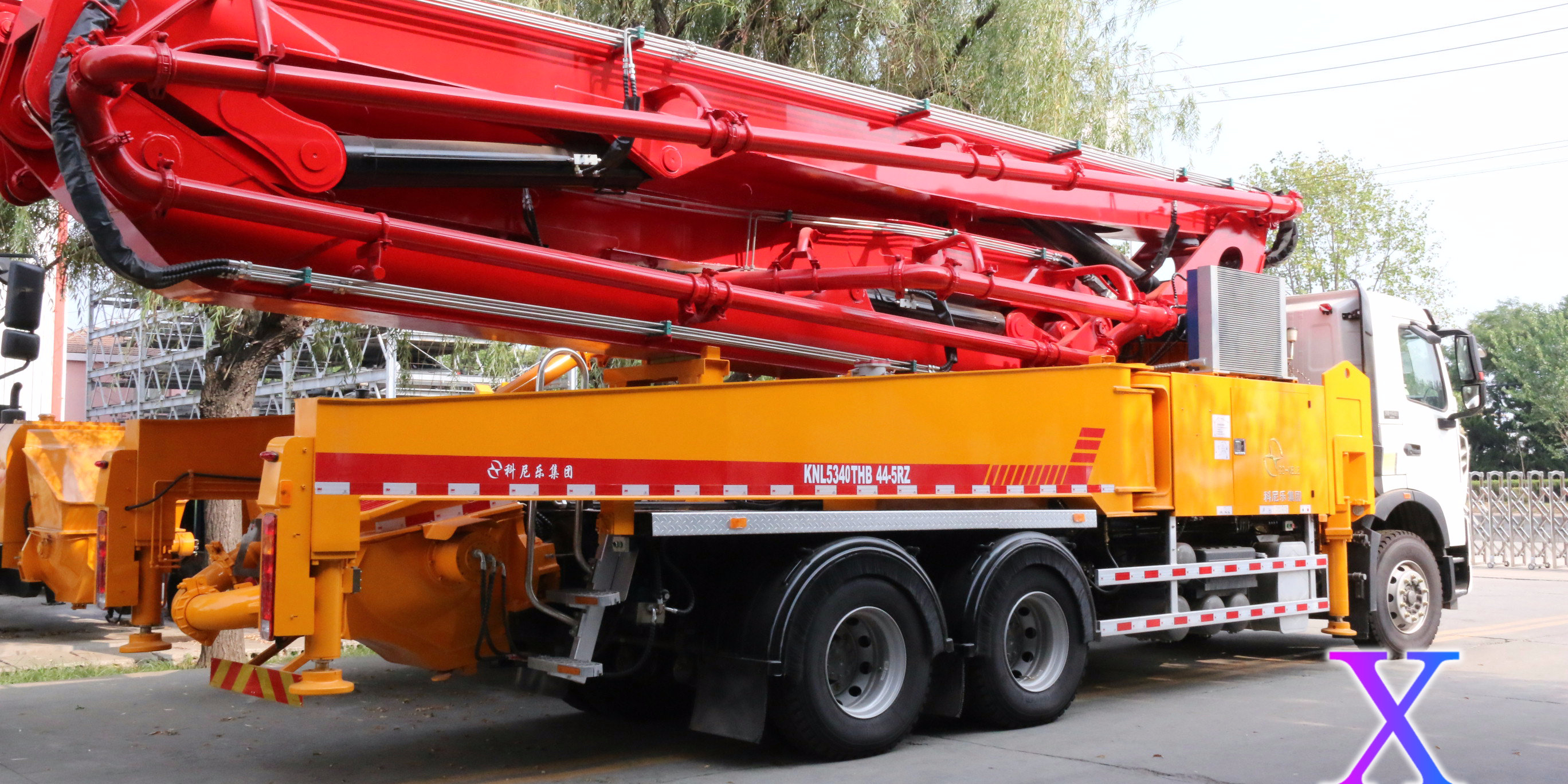 小型混凝土泵車堵管征兆早知道——科尼樂